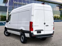 Mercedes-Benz Sprinter Crew Van Standard Roof 4-Cyl Diesel HO 2500 Standard Roof I4 Diesel HO 144" AWD 2026 — side view