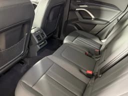 Audi Q5 Premium 2.0 TFSI quattro 2026 — side view