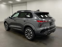 Audi Q3 S line quattro 2026 — side view
