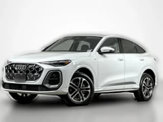 Audi Q5 Sportback Premium 2.0 TFSI quattro Audi Q5 Sportback Premium 2.0 TFSI quattro