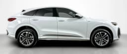 Audi Q5 Sportback Premium 2.0 TFSI quattro 2026 — side view