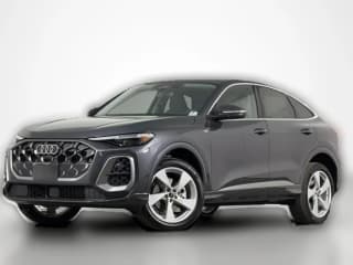 Audi Q5 Sportback Premium Plus 2.0 TFSI quattro Audi Q5 Sportback Premium Plus 2.0 TFSI quattro