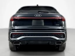 Audi Q5 Sportback Premium Plus 2.0 TFSI quattro 2026 — side view