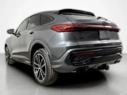 Audi Q5 Sportback Premium Plus 2.0 TFSI quattro 2026 — side view