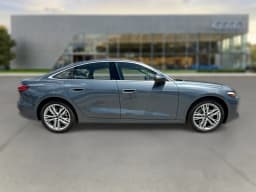 Audi A5 Premium 2.0 TFSI quattro 2026 — side view