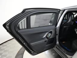 BMW 7 Series 740i xDrive Sedan 2026 — side view