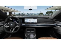 BMW 7 Series 740i xDrive Sedan 2026 — side view