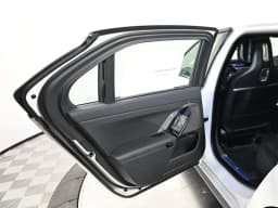 BMW 7 Series 740i xDrive Sedan 2026 — side view