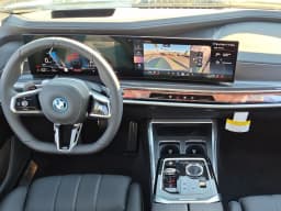 BMW 7 Series 750e xDrive Plug-In Hybrid 2026 — side view