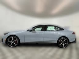 BMW 5 Series 530i xDrive Sedan 2027 — side view