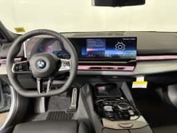 BMW 5 Series 530i xDrive Sedan 2027 — side view