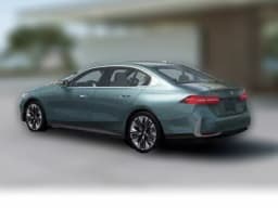 BMW 5 Series 530i xDrive Sedan 2026 — side view