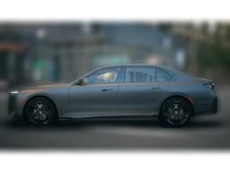BMW 7 Series 740i xDrive Sedan 2027 — side view