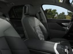 BMW 7 Series 740i xDrive Sedan 2027 — side view