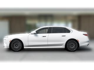 BMW 7 Series 740i xDrive Sedan BMW 7 Series 740i xDrive Sedan