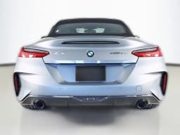 BMW Z4 sDrive30i Roadster 2026 — side view