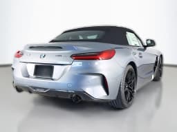 BMW Z4 sDrive30i Roadster 2026 — side view
