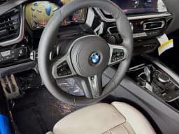 BMW Z4 sDrive30i Roadster 2026 — side view