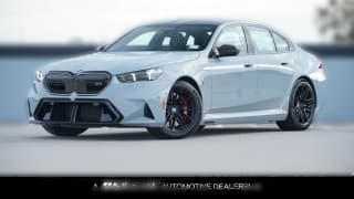 BMW M5 Base (A8) Sedan BMW M5 Base (A8) Sedan