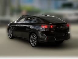 BMW X2 xDrive28i Sports Activity Coupe 2026 — side view