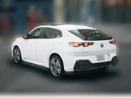 BMW X2 xDrive28i Sports Activity Coupe 2026 — side view