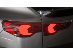 BMW X2 xDrive28i Sports Activity Coupe 2026 — side view