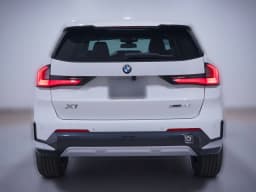 BMW X1 xDrive28i Sports Activity Vehicle 2026 — side view