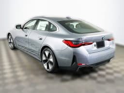 BMW i4 xDrive40 Gran Coupe 2026 — side view