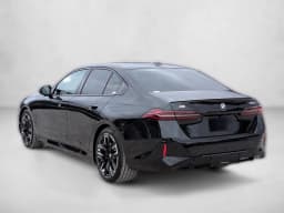 BMW i5 M60 Sedan 2026 — side view