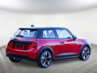 MINI Hardtop 2 Door Cooper FWD MINI Hardtop 2 Door Cooper FWD