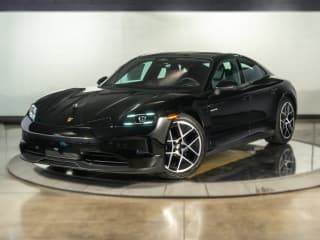 Porsche Taycan 4 AWD Porsche Taycan 4 AWD