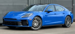 Porsche Panamera 4 AWD Porsche Panamera 4 AWD