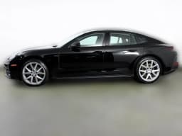 Porsche Panamera Base RWD 2026 — side view