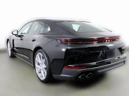 Porsche Panamera Base RWD 2026 — side view