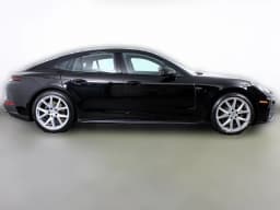 Porsche Panamera Base RWD 2026 — side view