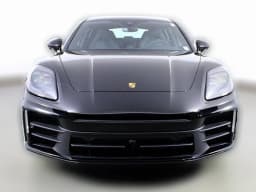 Porsche Panamera Base RWD 2026 — side view