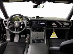 Porsche Panamera Base RWD 2026 — side view