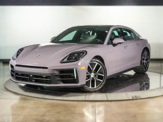 Porsche Panamera Base RWD Porsche Panamera Base RWD