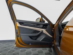 Porsche Panamera 4 AWD 2026 — side view