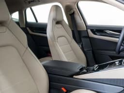 Porsche Panamera 4 AWD 2026 — side view