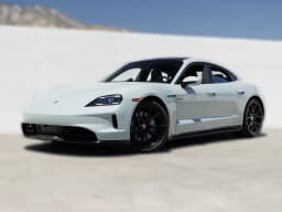 Porsche Taycan GTS AWD 2025 — side view