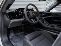 Porsche Taycan GTS AWD 2025 — side view
