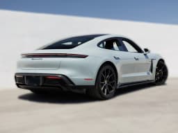 Porsche Taycan GTS AWD 2025 — side view