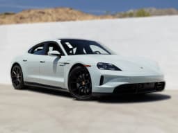 Porsche Taycan GTS AWD 2025 — side view