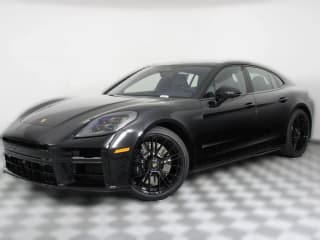 Porsche Panamera GTS AWD Porsche Panamera GTS AWD