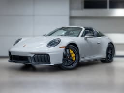 Porsche 911 4 GTS Targa 2026 — side view