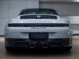 Porsche 911 4 GTS Targa 2026 — side view