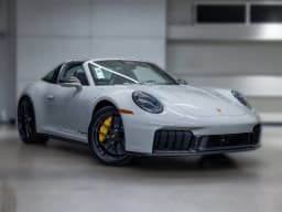 Porsche 911 4 GTS Targa 2026 — side view
