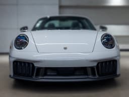 Porsche 911 4 GTS Targa 2026 — side view