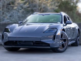 Porsche Taycan Turbo Cross Turismo AWD Porsche Taycan Turbo Cross Turismo AWD